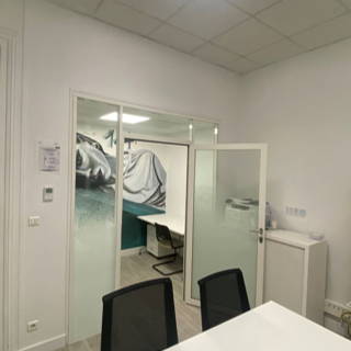 Bureau privé 20 m² 5 postes Location bureau Rue de la Bourse Lyon 69002 - photo 2